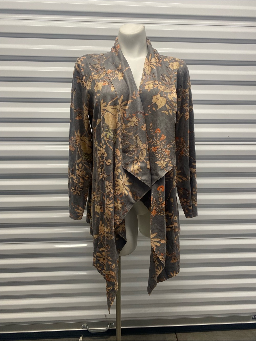 Soft Surroundings Gray Floral Draped Open-Front Cardigan